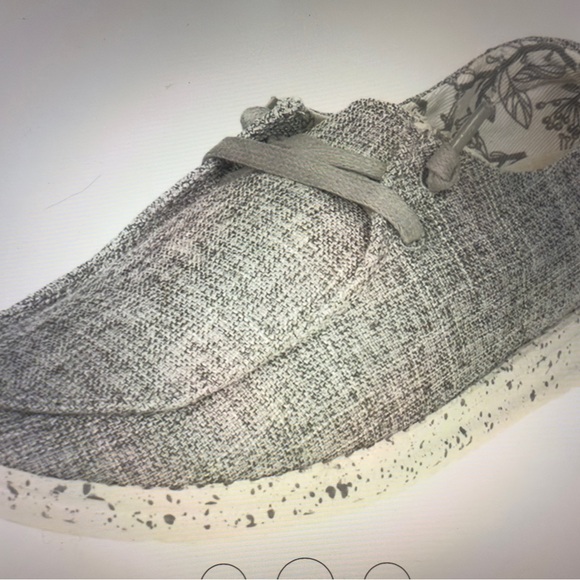 Hey Dude new women’s - Picture 4 of 4